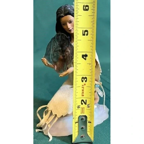 Ashton Drake Mystic Vision of Truth Native American Woman Wolf Figurine - Picture 6 of 7